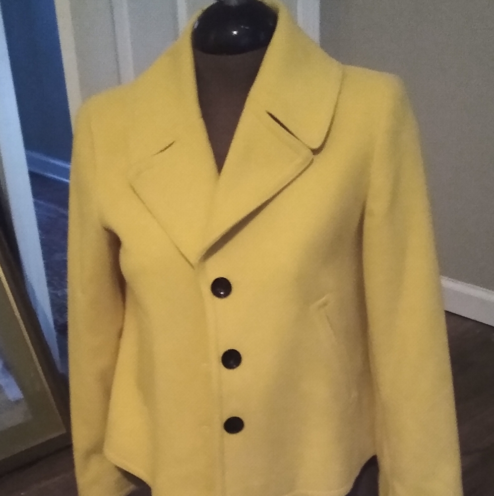 Buttery 💛 Yellow Soft Peacoat 4p Winter Work
